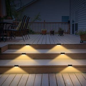 4 Luces LED Solares para Escalones, Impermeables IP55, con Sensor de Anochecer al Amanecer, Lámparas para Cercas, Iluminación Exterior para Jardín - Product Image 3