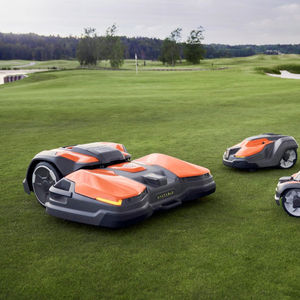 Cortacésped robótico Husqvarna Automower 520, cortacésped automático inteligente para jardín, herramienta eficiente para cortar césped en exteriores a un precio competitivo. - Product Image 1