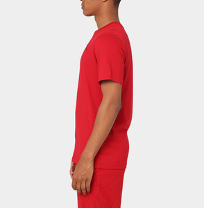 T-shirts en coton rouge respirants pour hommes, coupe classique, manches courtes, style décontracté, fabriqués au Pakistan, vente en gros et personnalisation - Product Image 6