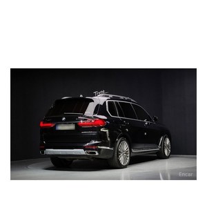 BMW X7 XDrive 40d Design Pure Excellence 7 places avec boîte de vitesses automatique, carburant diesel, direction à gauche, 100 828 km, modèle 2024 - Product Image 2