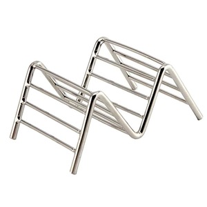 Le design ouvert contribue à maintenir la fraîcheur idéale des supports à pain grillé en métal, créant une présentation de table professionnelle et élégante. - Product Image 2