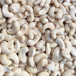 Hot Sale Cashew <b>Nuts</b> WW180, WW240, WW320, LP, WS Vietnam Cashew <b>Nut</b> Cashew <b>Nuts</b> Price In Vietnam Private Label Packaging Availab - Product Image 1