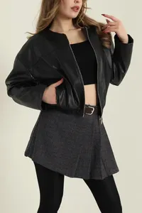 แจ็คเก็ตหนังแท้สไตล์ใหม่สำหรับผู้หญิง แจ็คเก็ตไบค์เกอร์ลำลองแบบมีซิป เสื้อโค้ทหนังสำหรับผู้หญิง - Product Image 2