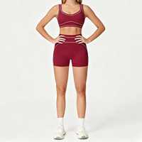 Ensemble de yoga 2 pièces personnalisé pour femme, polyvalent, à rayures et passepoil contrastant, comprenant un short cycliste taille haute et un soutien-gorge de sport rembourré à encolure dégagée, pour la gym