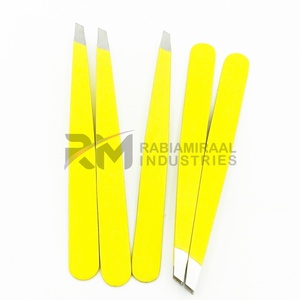 Pince à épiler inclinée en acier inoxydable de qualité supérieure avec logo personnalisé pour l'épilation et la beauté - Product Image 3