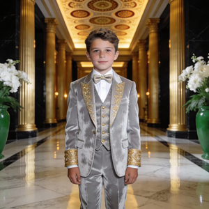 Costume de smoking vert en velours pour enfants avec broderie dorée – Vêtements de cérémonie et de fête pour garçons – Vente en gros - Product Image 1