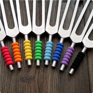 Meilleures ventes Mars International Healing Sounds : Lot de 9 Diapasons avec poignées, Diapasons arc-en-ciel... - Product Image 1