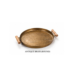 Plateau de service rectangulaire artisanal de qualité commerciale Concept Home, élégant, blanc vintage, bord ondulé doré, poignées métalliques, usage résidentiel - Product Image 4