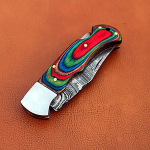 Navaja de bolsillo de Damasco con construcción de acero de calidad, navaja plegable de acero de Damasco con mango artístico, hecha a mano - Product Image 4