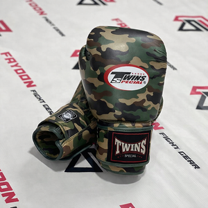 Guantes de Boxeo con Diseño Moderno Twins Muay Thai, Estampado de Camuflaje, Equipo de Entrenamiento de Sparring, Guantes de Entrenamiento de Kickboxing de Cuero Genuino, Guantes de MMA - Product Image 1