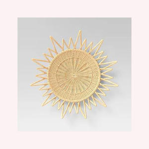 ตะกร้าติดผนังจากเส้นใยธรรมชาติสำหรับตกแต่งบ้านสไตล์สแกนดิเนเวียนและมินิมอล - Product Image 1