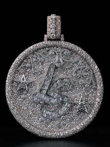 Colgante de Letra Hip Hop Personalizado con Nombre y Número, Chapado en Rodio sobre Plata 925, con Moissanita que Pasa el Test de Diamantes y Estilo Iced Out - Product Image 3