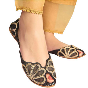 Calzado Khussa para Mujer de Primera Calidad, Antideslizante, Material Duradero, Color y Logotipo Personalizables, Venta al Por Mayor - Product Image 1
