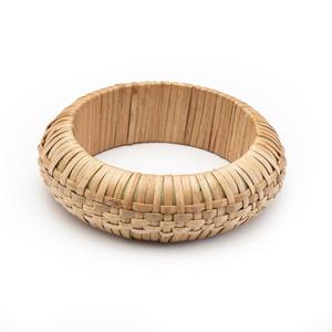 ผู้ผลิตจัดหาสร้อยข้อมือสำหรับคู่รัก ดีไซน์สวยงาม กำไลข้อมือสานด้วยมือจากหวาย - Product Image 4