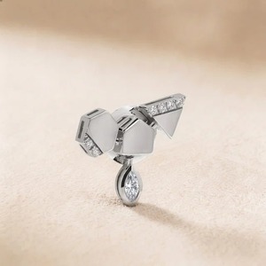 Pendientes de Oro Blanco de 9K con Diamantes de 1.20CT en Forma Geométrica Marquise, Fabricante de Joyería Fina Personalizada al por Mayor - Product Image 6