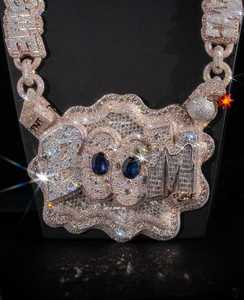 Colgante de Plata 925 Chapado en Oro de Lujo con Moissanita VVS de Corte Brillante, Diseño Personalizado de Dibujos Animados, Certificado GCI IDGL, Amuleto de Moda Hip Hop - Product Image 1