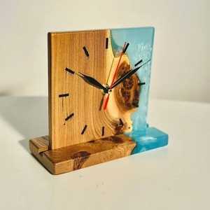 Best Quality Luxury Epoxy Resin <b>Table</b> <b>Clock</b> Quartz <b>Clock</b> for Home Decoration or Hotel and Office Available In Custom Designs - Product Image 4