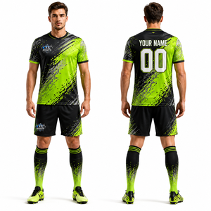 Uniforme de Fútbol Personalizable en Oferta, Tela Atlética Profesional de Microfibra de Poliéster Elástica, Transpirable y con Control de Humedad - Product Image 1