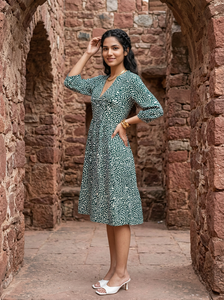 Robe décontractée en coton cambriqué pour femme, tissu doux et léger, respirant, idéal pour l'été, vêtements élégants pour femmes, fournisseur de vêtements quotidiens - Product Image 3
