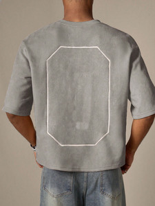 Camiseta de hombre 100% algodón, cómoda, personalizada de fábrica, cuello redondo, corte holgado, de alta calidad, con logo impreso, de secado rápido y transpirable. - Product Image 2