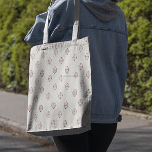 Sacs à bandoulière latéraux à grande capacité, imprimés à la main avec des motifs floraux, sacs à bandoulière personnalisés imprimés à la main, sacs à provisions pour vêtements - Product Image 1