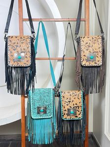 Nouveau sac à bandoulière tendance pour femme 2025, design occidental, sac messager en cuir de vache travaillé à la main pour un usage quotidien, sac à main concho - Product Image 5