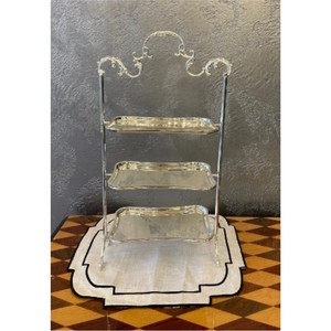 ชั้นวางเค้กอะคริลิค 5 ชั้น คุณภาพพรีเมียม สำหรับขายส่ง ชั้นวางคัพเค้กใส แข็งแรง ทนทาน เหมาะสำหรับงานแต่งงาน งานเลี้ยง ขนมหวาน และขนมอบ - Product Image 5