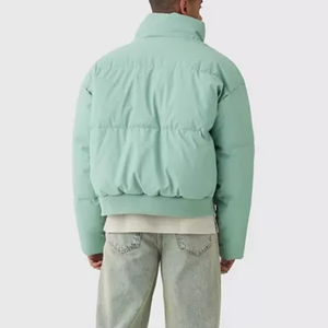 Chaqueta Bomber de Invierno para Hombre, Diseño Antibacterial, con Capucha, Logotipo en Relieve en el Frente, Cierre Completo, Estilo Urbano, Algodón Negro - Product Image 2