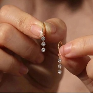 Pendientes colgantes de oro macizo de 14K con diamante cultivado en laboratorio de 3 quilates, diseño de diamante flotante, pendientes de diamante danzante, con certificado IGI - Product Image 6
