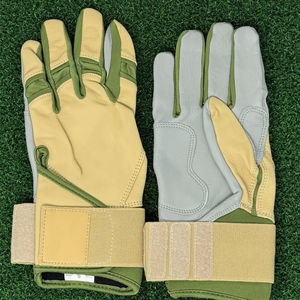 Gants de frappe de baseball en cuir légers avec une adhérence améliorée et un design respirant pour les joueurs professionnels et débutants - Product Image 1