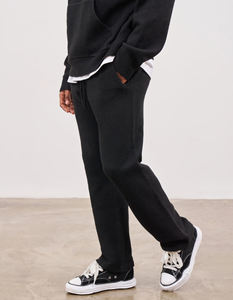 Ventes en gros de survêtements d'hiver à capuche pour hommes adultes, de haute qualité, style streetwear, couleur unie, service OEM - Product Image 4