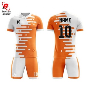 Uniforme de football par sublimation personnalisé, uniforme de haute qualité, nouveau, meilleure vente, 2022 - Product Image 1