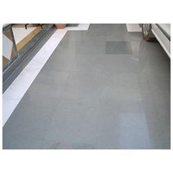 Pierre calcaire bleue Kota, finition naturelle polie et affinée, résistante à l'eau et aux taches, pour intérieur et extérieur, salle de bain, cuisine, marches - Product Image 5