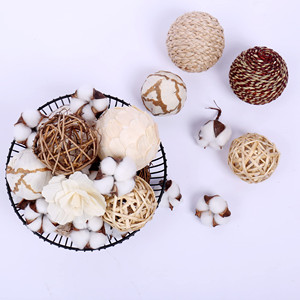 Tapis fermé de canne en rotin naturel de haute qualité fabriqué à la main avec un noyau de matière première en rotin et un produit d'artisanat naturel durable - Product Image 6