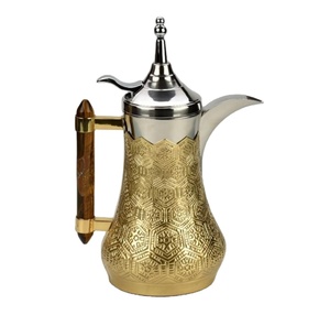 Cafetière arabe en cuivre gravée décorative artisanale, serveur à café traditionnel pour une utilisation festive, bouilloire à café pour la maison - Product Image 3