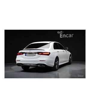 Mercedes-Benz Clase E E250 AMG Line 2022, 55,860 km, Caja de Cambios Automática, Asientos de Cuero, Volante a la Izquierda, Cámara Trasera - Product Image 2