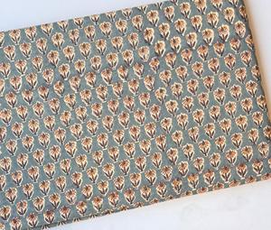 Tissu en coton imprimé au bloc réutilisable, écologique, motif floral, impression personnalisée, impression au bloc manuel, fournisseur de tissus en gros - Product Image 1