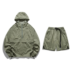 Survêtement coupe-vent en nylon Ripstop personnalisé avec col montant, poches zippées et impression de logo, idéal pour les voyages d'équipe - Product Image 3