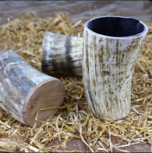 Regalos de Navidad, taza de cerveza de cuerno natural, decoración para el hogar, personalizada para cerveza, vino, estilo vikingo, al mejor precio - Product Image 1