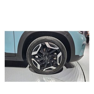 Kia Seltos 2023, 1.6 Turbo, 2WD, Gasolina, SUV con Caja de Cambios Automática, Emisión Euro V, Asientos de Cuero, Cámara Trasera, 22,517 km - Product Image 5