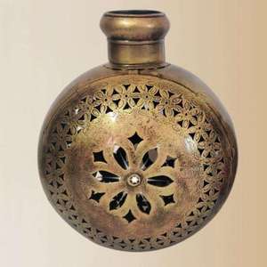 Support de bougie chauffe-plat en kuria artisanal de qualité supérieure pour une décoration de salon chaleureuse, idéal pour les dîners romantiques, les mariages, Diwali, disponible dans le monde entier - Product Image 5