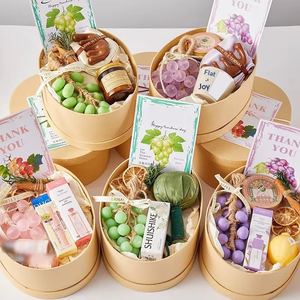 Confezione <span class=keywords><strong>Regalo</strong></span> Artigianale con Sapone all'Olio Essenziale di Uva per Migliore Amica, <span class=keywords><strong>Regalo</strong></span> Pratico e Raffinato per Compleanno - Product Image 1