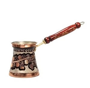 Cafetera Turca de Lujo con Relieve Elegante y Asa de Madera, Venta Directa de Fábrica India a Precio Accesible - Product Image 4