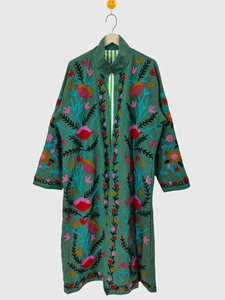 Veste en coton pour femmes grande taille brodée à la main, motif floral, manches longues, col mandarin, style Prairie Chic, pour le printemps - Product Image 1