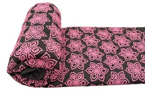 Tissu en coton noir brodé floral, respirant et léger, idéal pour les robes tendance pour filles et femmes - En stock - Product Image 2