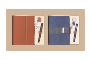 Set de Regalo Ejecutivo de Cuero Premium con Bolígrafo Metálico, Reloj y Cartera - Personalizado para el Día de San Valentín y el Día de la Madre - Product Image 3