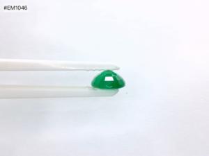Esmeralda Verde 3A 100% Natural de Zambia, Corte Ovalado Facetado, 7.36ct, Gema Suelta de Alta Calidad para la Creación de Joyería Personalizada - Product Image 6