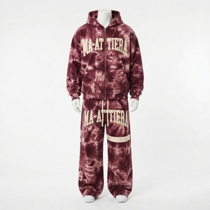 Conjunto de Sudadera con Capucha y Pantalones Anchos con Cremallera y Tie-Dye Borgoña para Hombre, Detalle de Correa en Contraste, Chándal Urbano, Personalizado OEM ODM - Product Image 3
