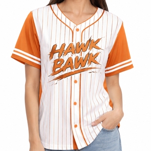 Camiseta de béisbol personalizada para mujer, con botones, a rayas, para equipo deportivo, tela transpirable, ligera, cómoda y ajustada. - Product Image 1