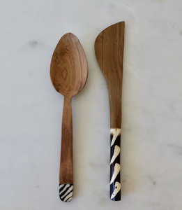 Cuillère à salade en bois, ensemble d'ustensiles de cuisine, ensemble de cuillères en bois gravées sur mesure, cuillère gravée personnalisée - Product Image 3
